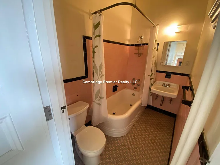 2 Ware St — Photo 7