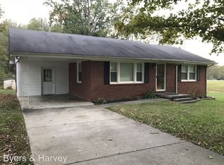 5460 Ashland City Rd, Clarksville, TN 37043