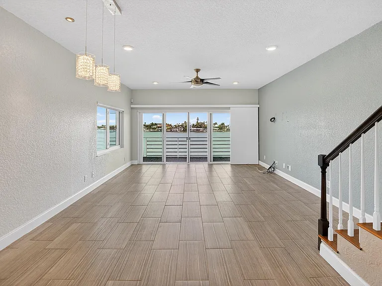 4639 Mirabella Ct — Photo 17