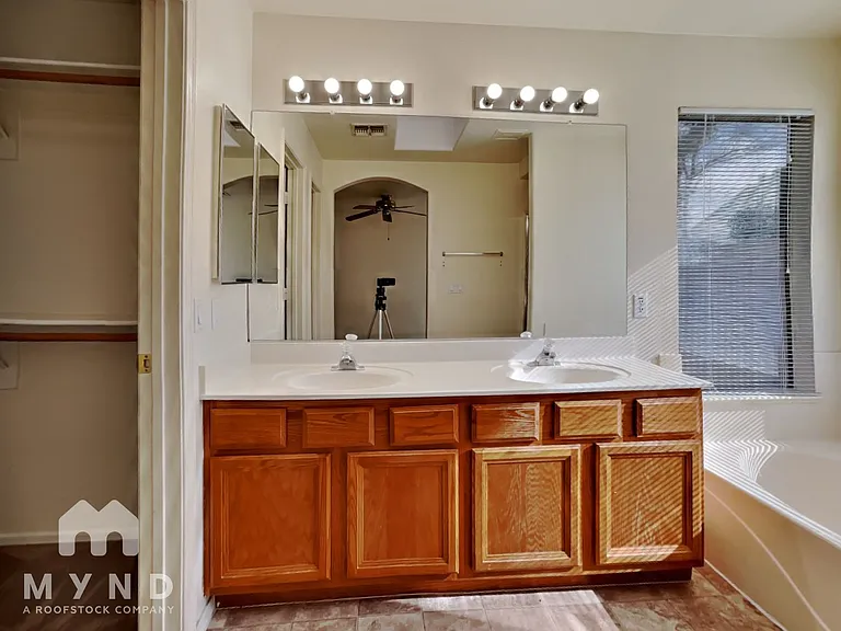 5035 W Ponderosa Ln — Photo 13