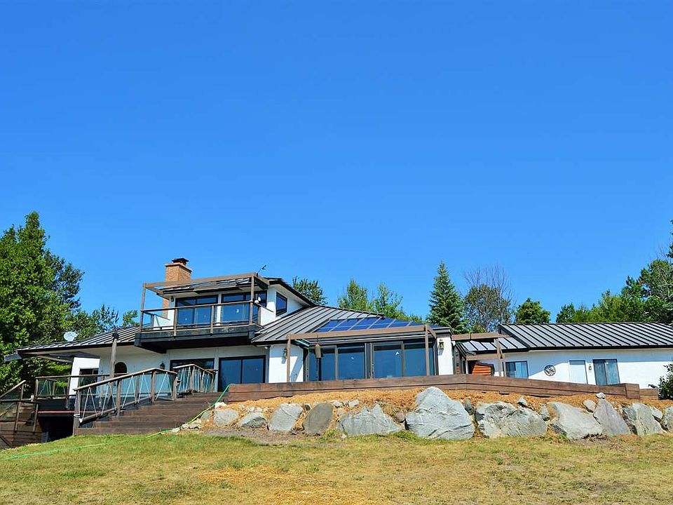 1st image of 6727 Woods Creek Dr