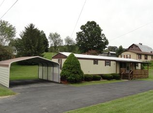 406 Lovelace Dr, Marion, VA 24354