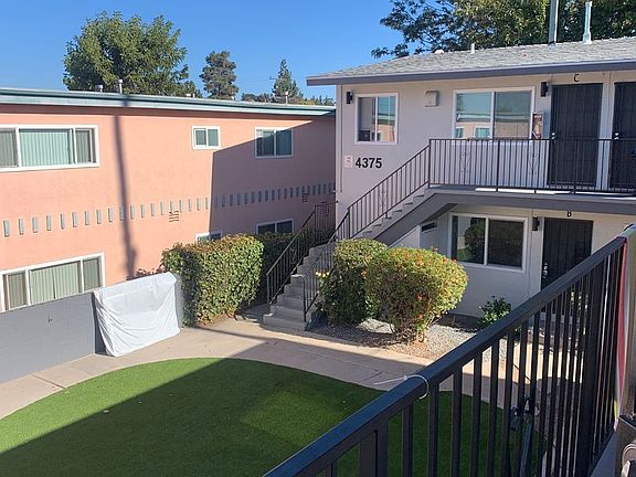 3rd image of 4373-4375 Rosebud Ln #4373-C