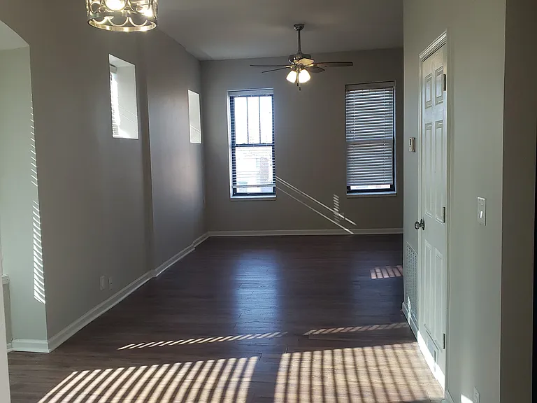 2342 S Grand Blvd #304 — Photo 2