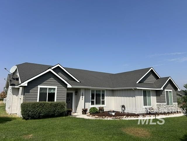 1st image of 19941 Wilson Ln