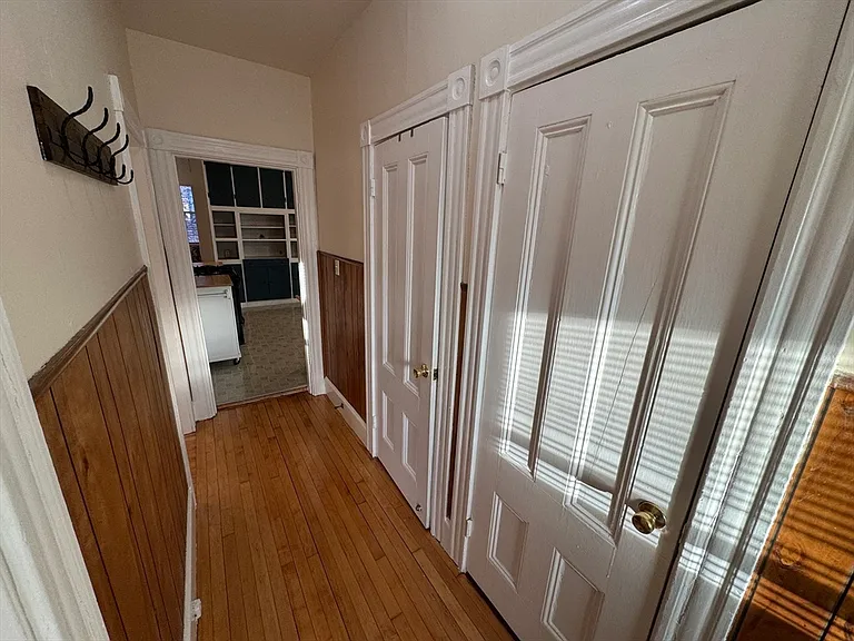 305 Highland Ave #2 — Photo 7