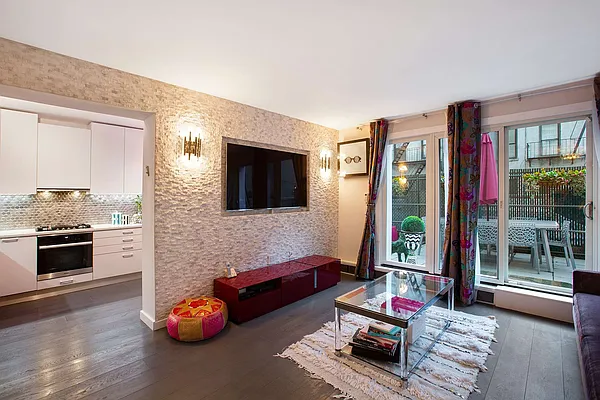 Rented by Riza Realty Corp | media 20