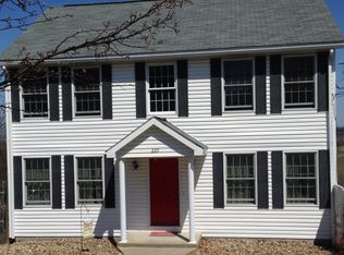 229 Greenhill Dr, Washington, PA 15301