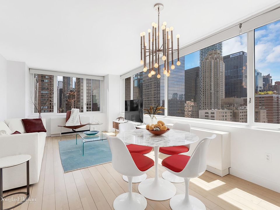 1st image of 322 W 57th St #27S1