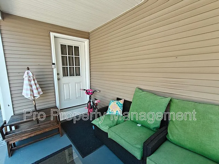 296 Hillside Ave #1 — Photo 12