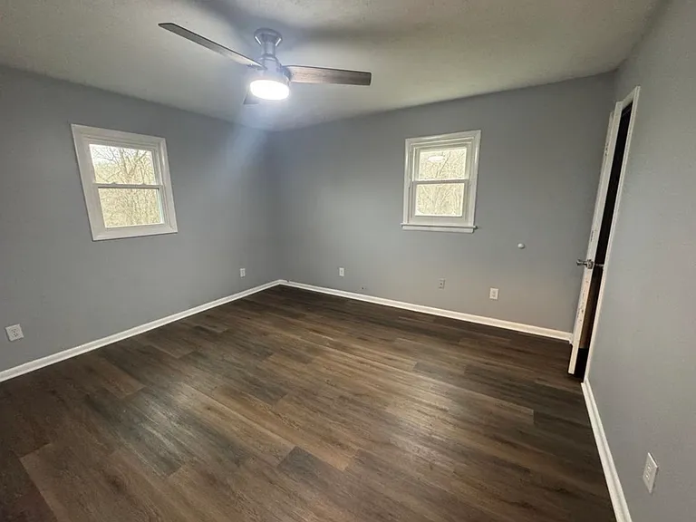 5327 Lee Hwy #A — Photo 9