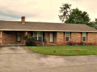 203 School Ave, Phil Campbell, AL 35581