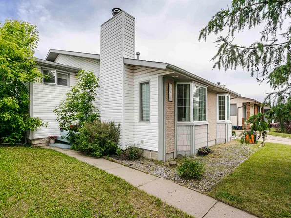 10436 26th Ave NW, Edmonton, AB T6J 4J9