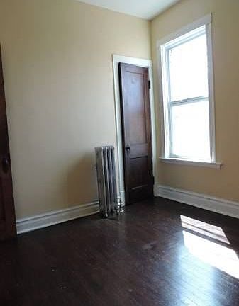 00j0j_8EEIRgLCYuf_600x450