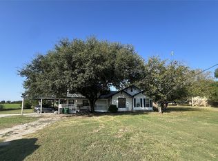 515 Iron Bridge Rd, Lorena, TX 76655