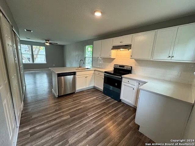 1023 Crystal — Photo 6