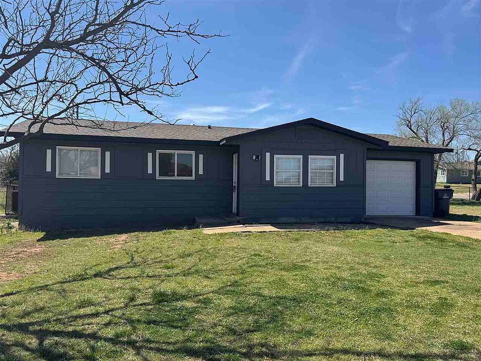 2nd image of 701 SW 46th St