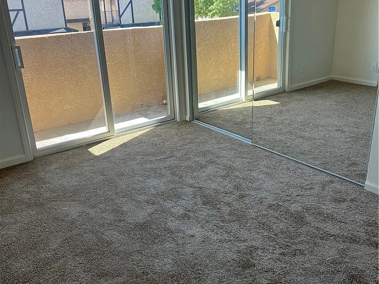 454 E Avenue Q3 #8 — Photo 12