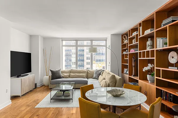 Sold by Compass | media 3