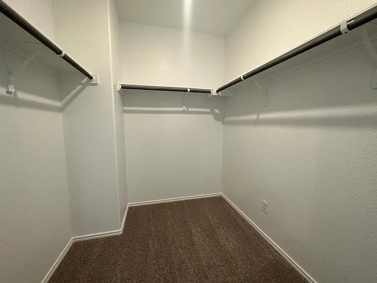 312 Sonterra Dr — Photo 28