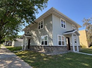 625 Wall St #1, La Crosse, WI 54603