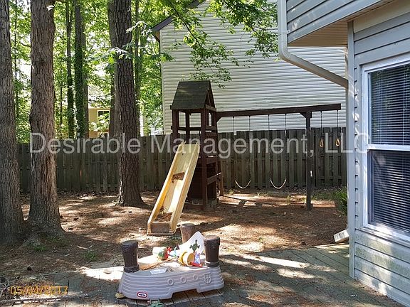 2nd image of 731 Longleaf Ln