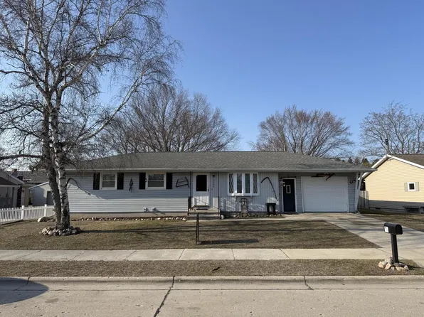 2926 42nd STREET, Two Rivers, WI 54241