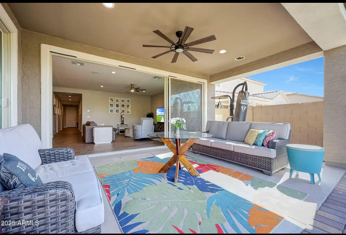 7512 W Warner St — Photo 4