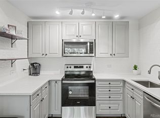 9380 E Center Ave APT 11C, Denver, CO 80247