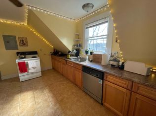 155 Kilsyth Rd APT 2, Boston, MA 02135