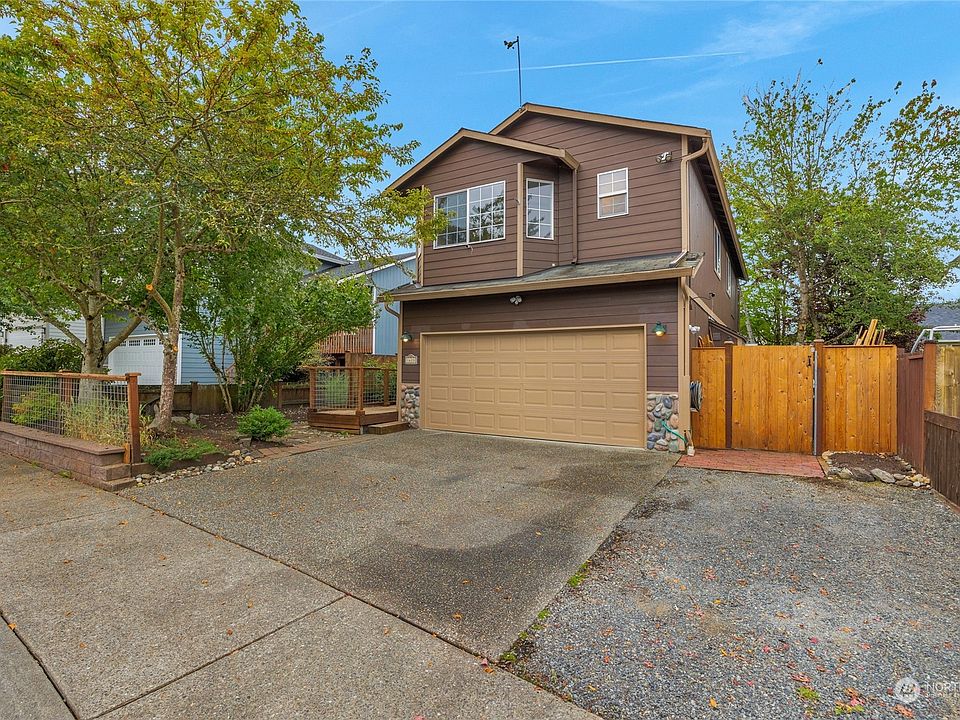 1st image of 1620 111th Drive SE