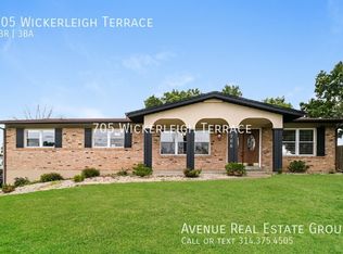 705 Wickerleigh Ter, Fenton, MO 63026