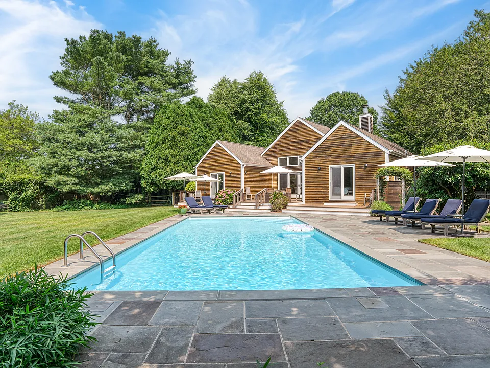 55 Hildreth Ln