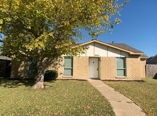8805 Millwood Dr, Rowlett, TX 75088