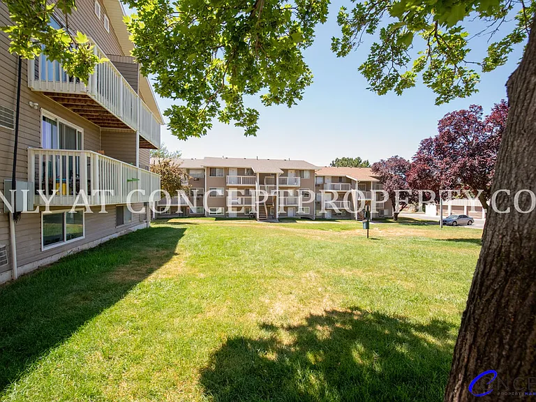 Pepper Ridge — Photo 31