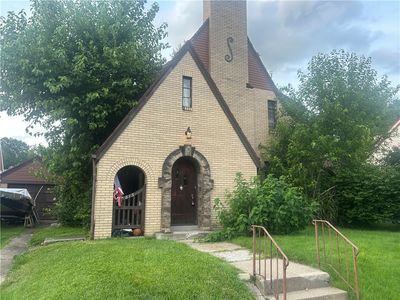 813 Locust Street Ext, New Kensington, PA, 15068