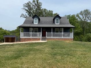 3339 Riveroaks Dr, Cookeville, TN 38506