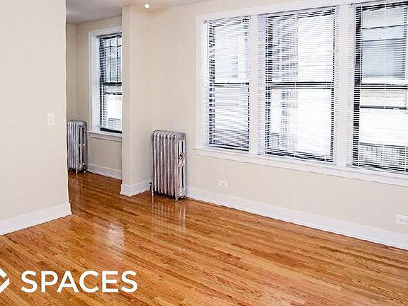2nd image of 432 W Surf Street # 107 Fl 1ST