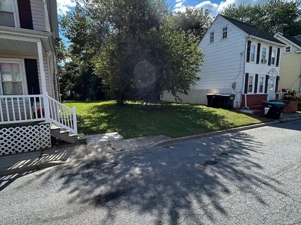 121 N East St, Smyrna, DE 19977
