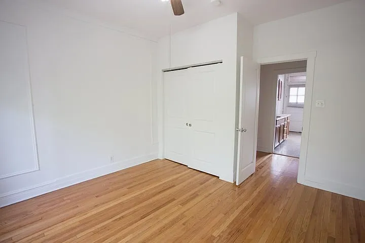 5034-5046 S. Woodlawn Avenue — Photo 51