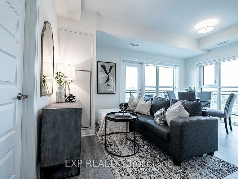 128 Grovewood Cmn #422 — Photo 8