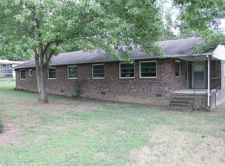 5096 S Hill Rd, Kenbridge, VA 23944