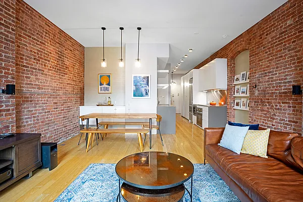 Sold by Compass | media 4