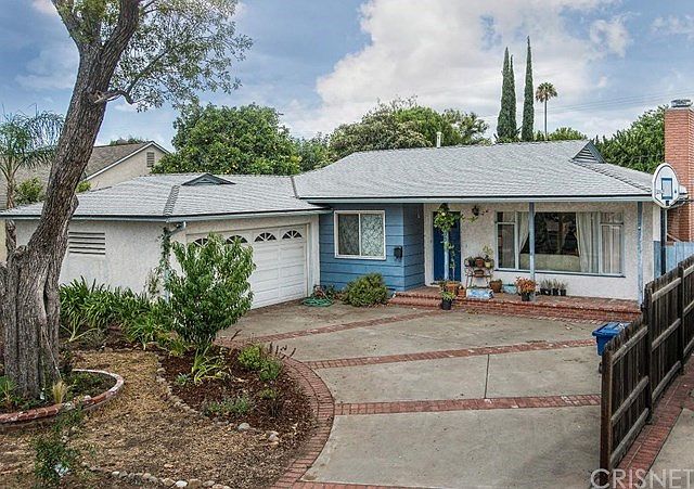 1st image of 7039 Encino Ave