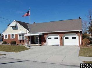 272 Fleming Ave, Hanover, PA 17331