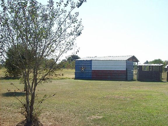 3rd image of 6835 Grace Ln