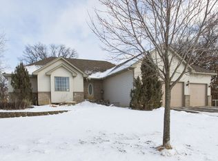 21507 Quapaw St NW, Oak Grove, MN 55303