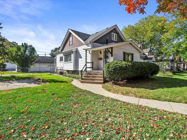 7725 West Rogers STREET, West Allis, WI 53219