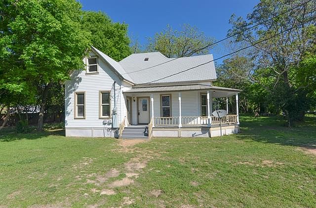 1st image of 110 Hillcrest Ln