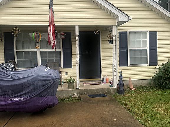 4th image of 4977 Camborne Cir